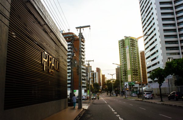 保罗精品酒店-官方