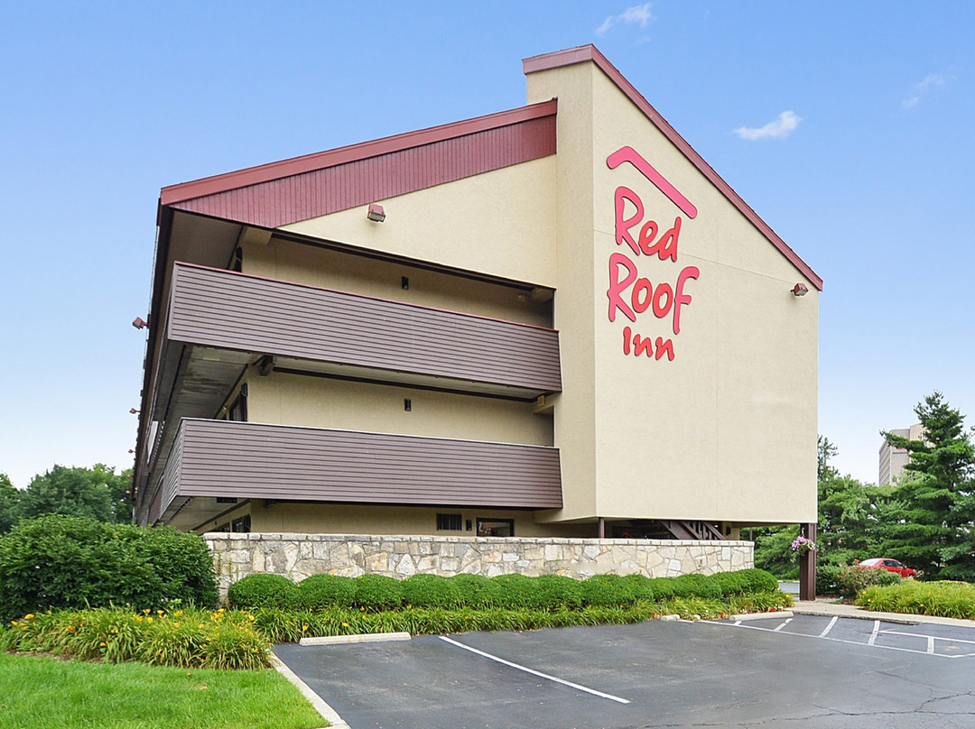 Buechel酒店住宿-路易斯维尔红屋顶酒店