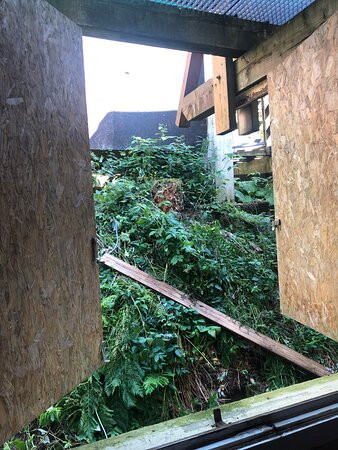 瑟夫岩石酒店主图