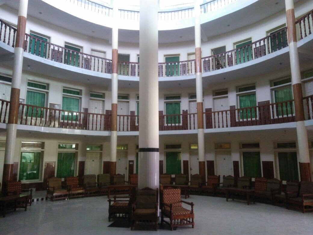 Frontier Tower Hotel