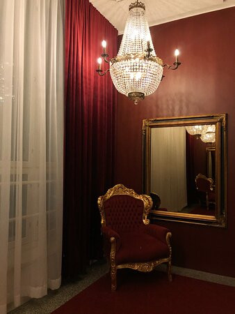Grand Hotel Mustaparta主图