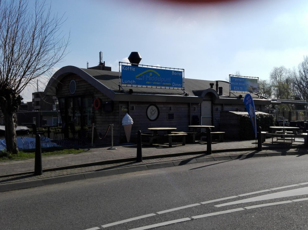 Schipluiden餐馆和美食-Paviljoen 't Middelpunt