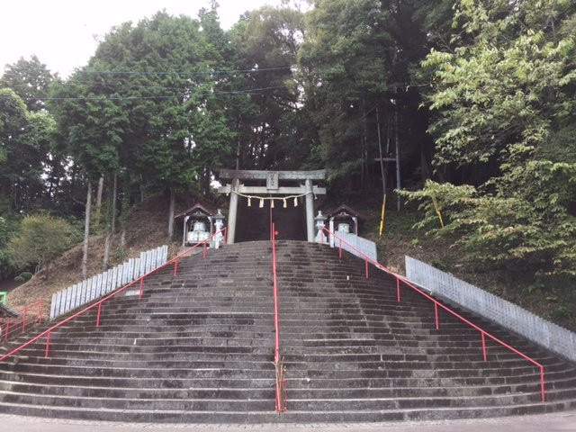 Tsunomine Shrine景点图片