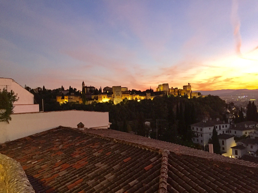 AlQamar Tours Granada-格拉纳达必去景点