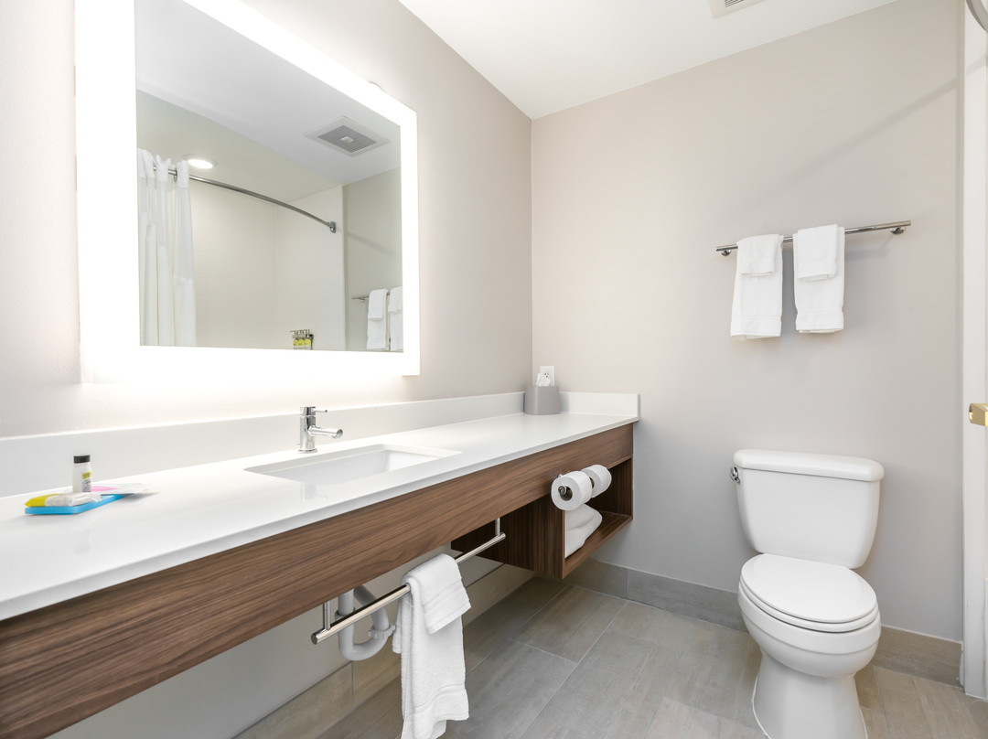 Holiday Inn Express & Suites Lagrange By IHG主图