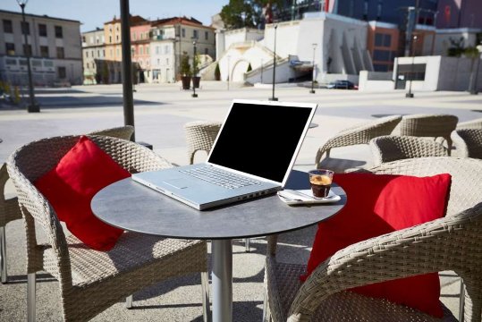 Ibis Styles Alès Centre-官方