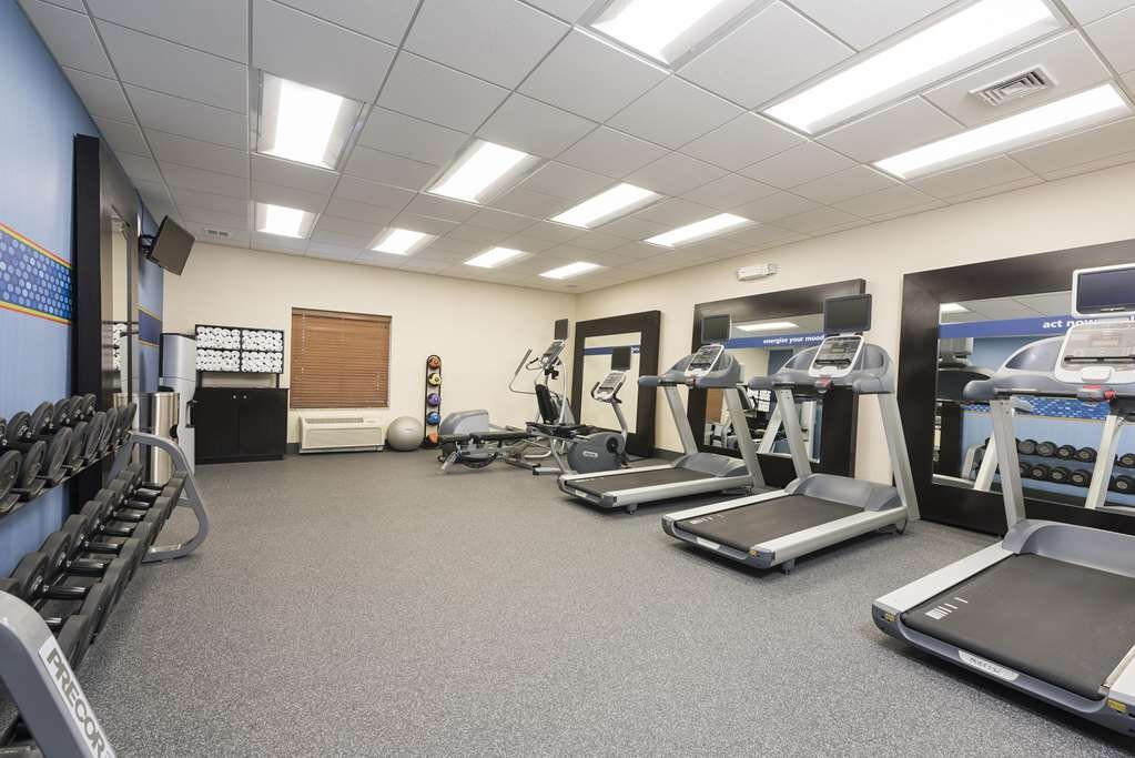 Hampton Inn & Suites Hartford-Manchester主图