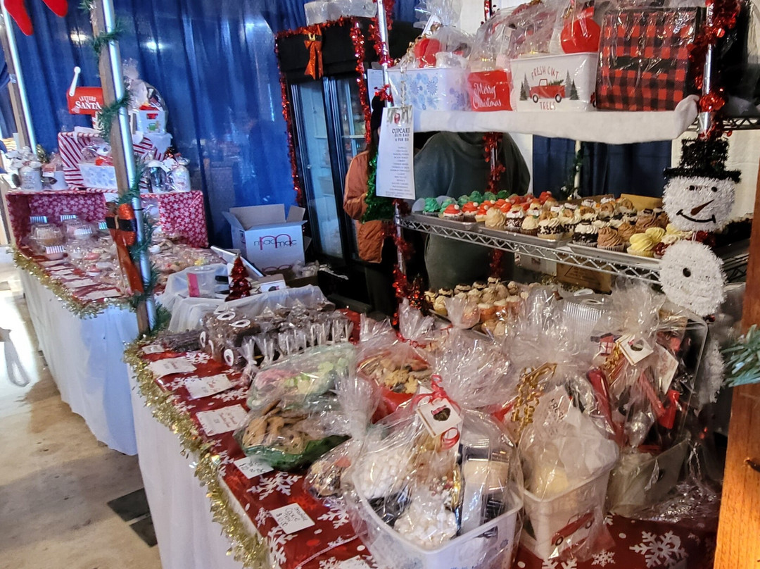 Enchanted Cakes And Treats