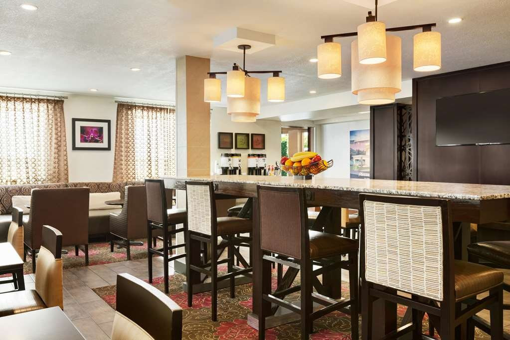 Hampton Inn Portland/clackamas主图