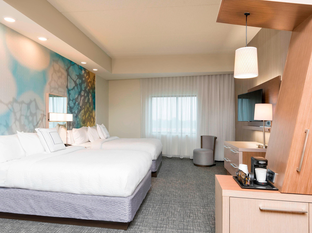 Courtyard by Marriott Mt. Pleasant at Central Michigan University主图