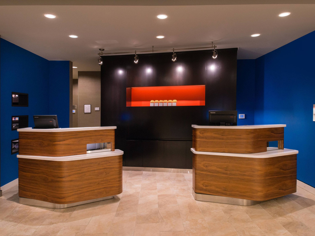 Courtyard by Marriott Hot Springs主图