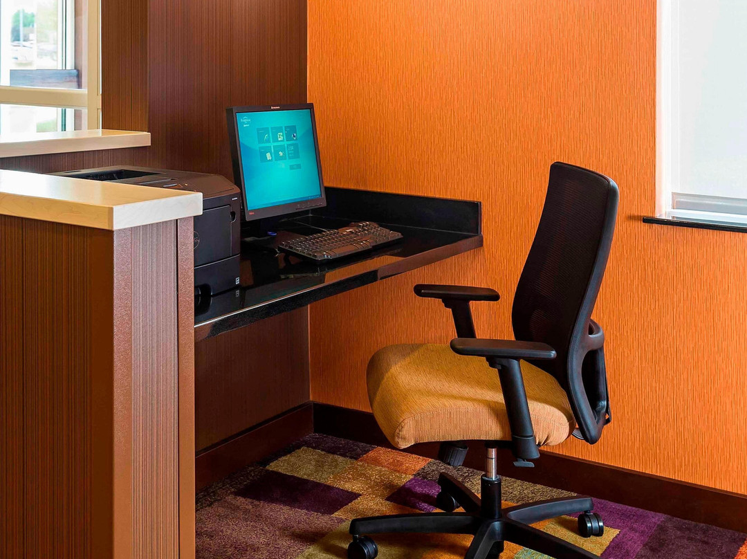 Fairfield by Marriott Inn & Suites Holland主图