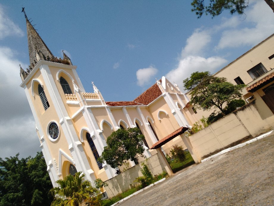 Santa Isabel de Hungria Church-Caxambu必去景点