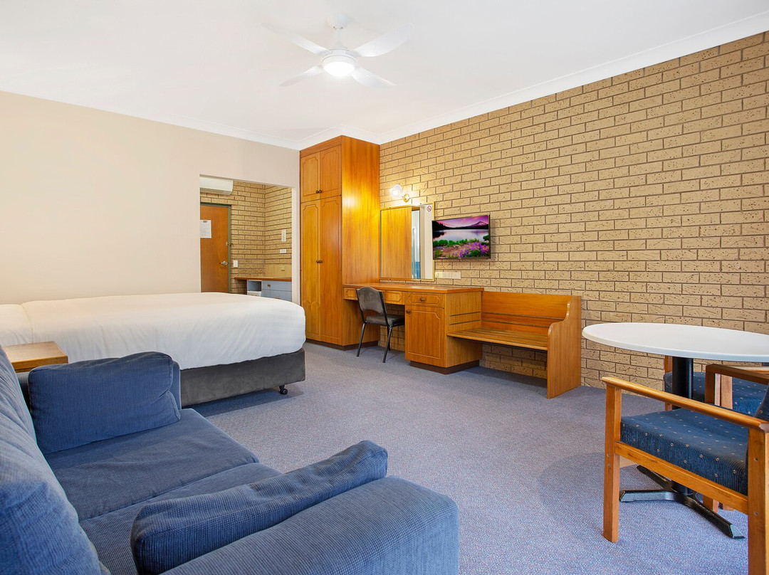 曼妮福德汽车旅馆主图