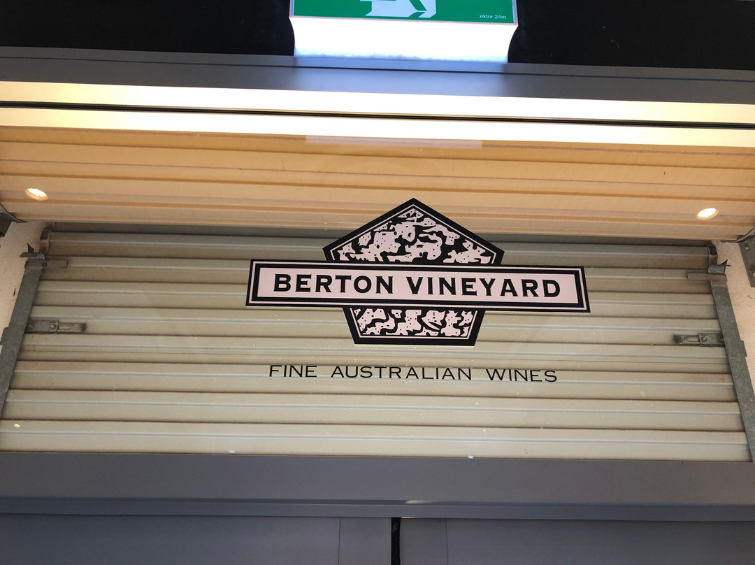 Berton Vineyard景点图片