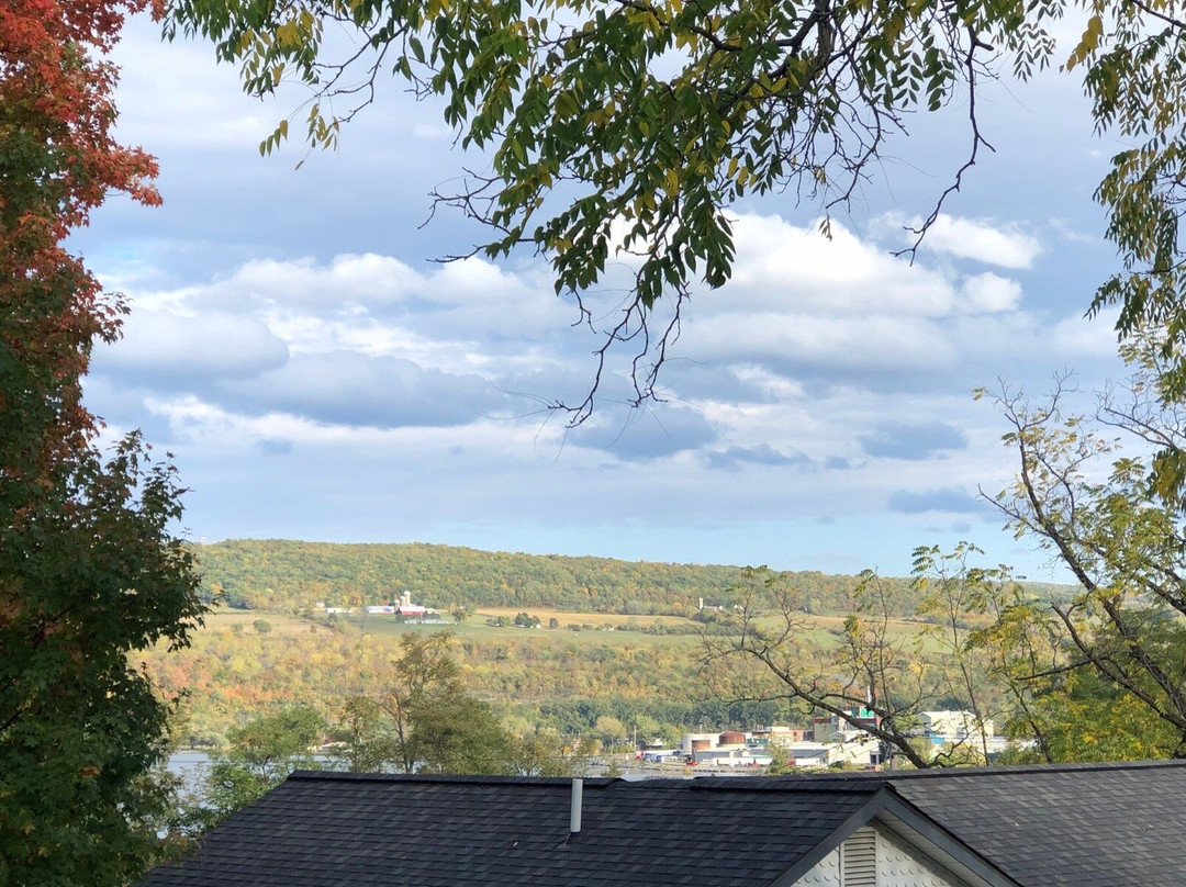 Hudson Manor Bed and Breakfast主图