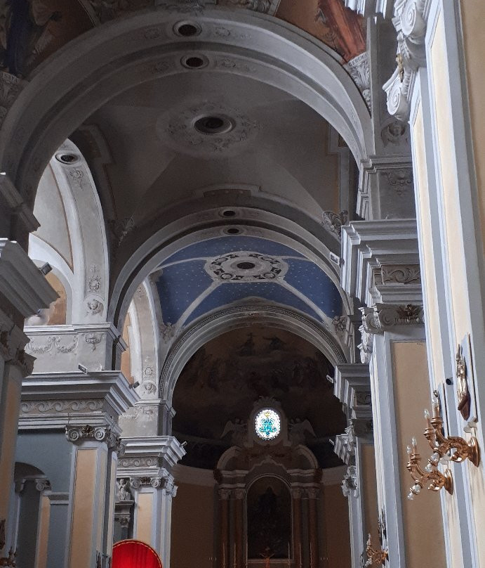 Parrocchia di Santa Maria Assunta-Sannicandro di Bari必去景点