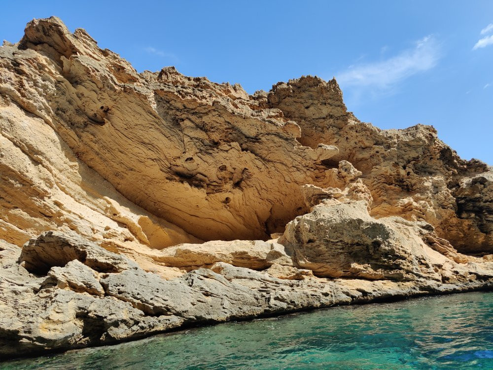 Blu Marine Gulf of Orosei Boat rental & Mini Cruises Box n°7-Cala Gonone必去景点