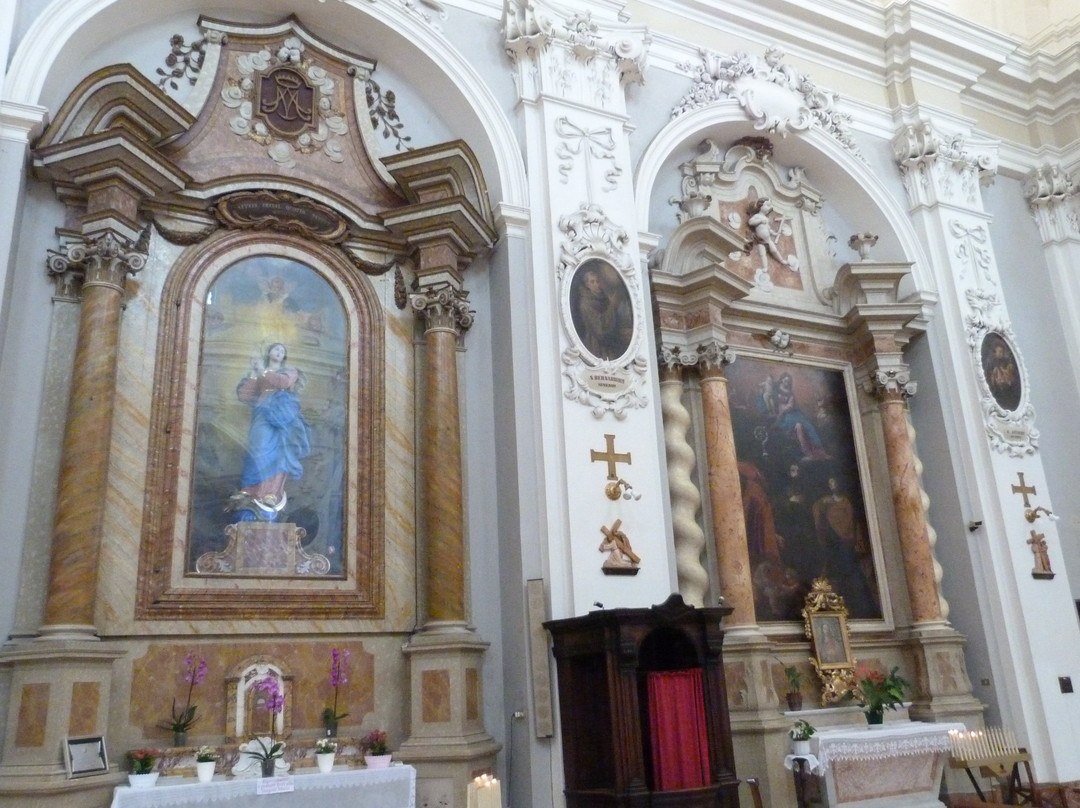 Chiesa di Santa Maria Nuova景点图片