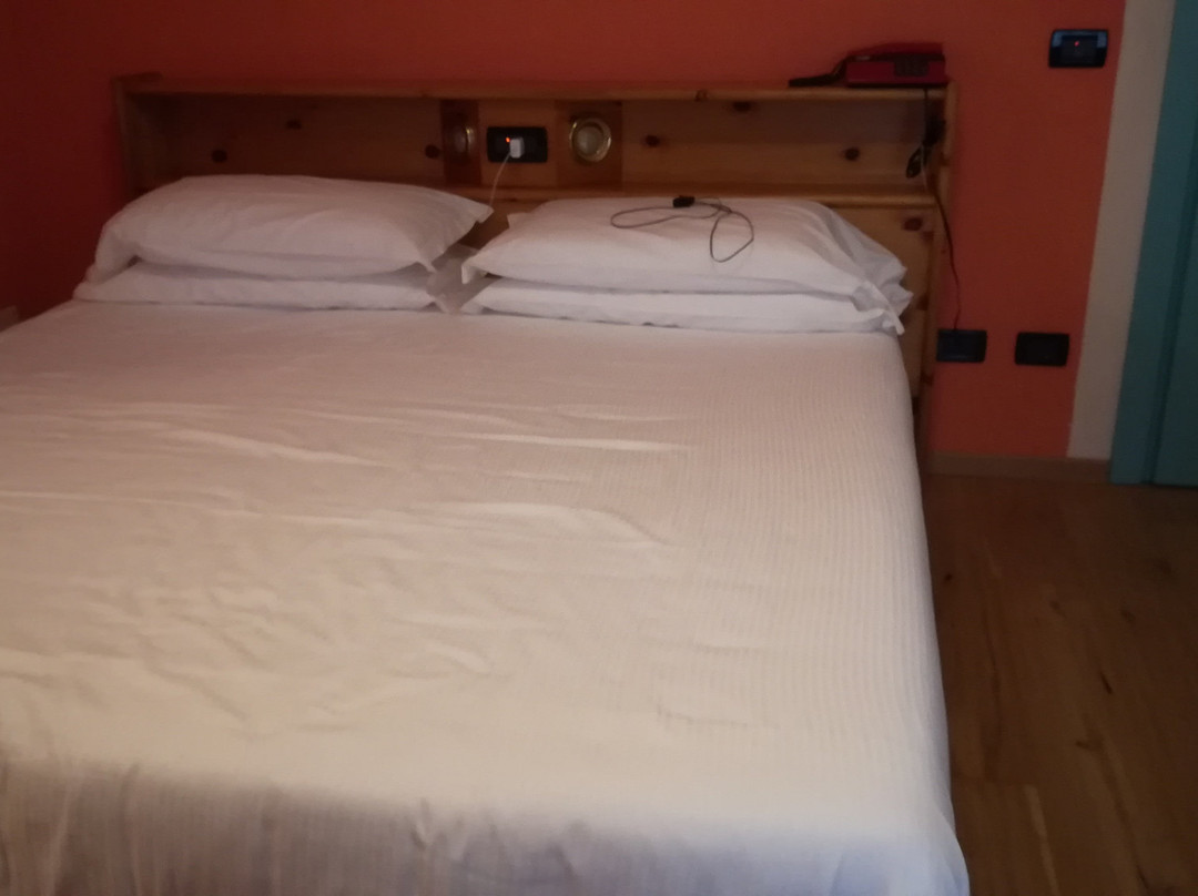 Hotel Granta Parey主图