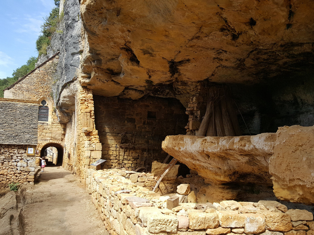 Village Troglodytique de la Madeleine景点图片