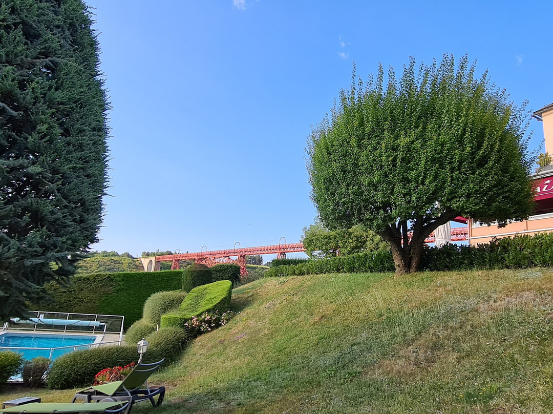 Logis Hôtel Beau-Site主图