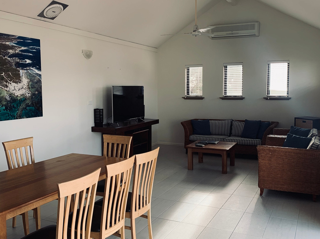 Margarets Beach Resort主图