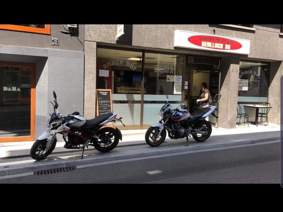 Snack Bar Benlloch 36