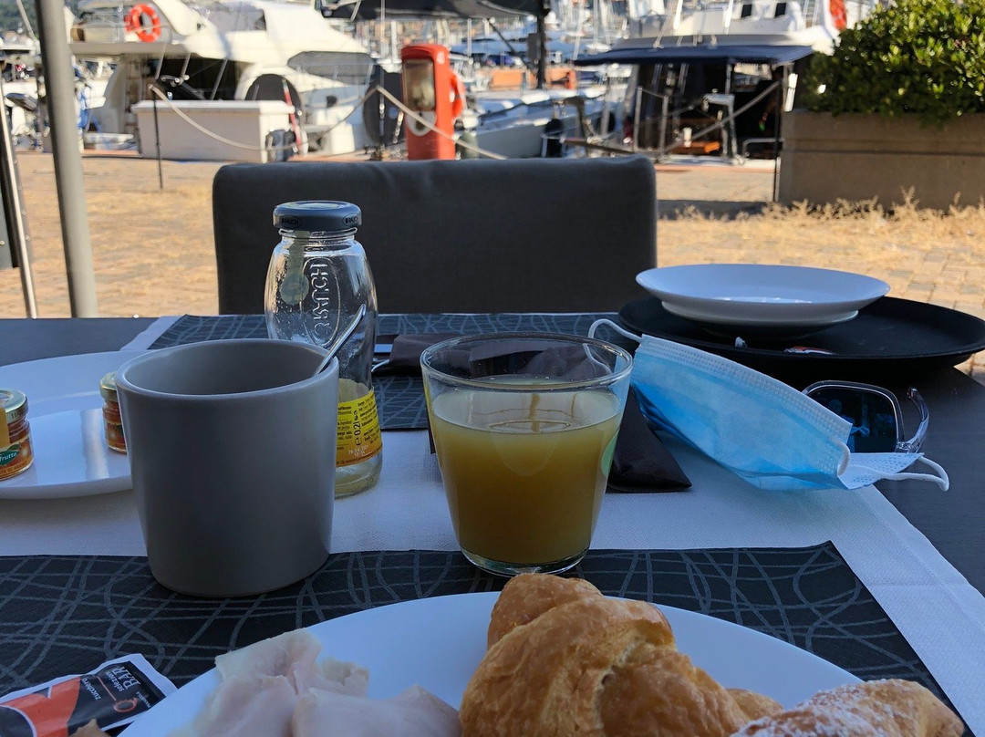 MarinaPlace Hotel主图