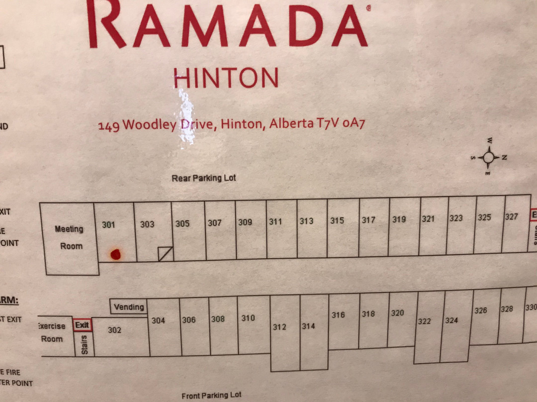 Ramada by Wyndham Hinton主图