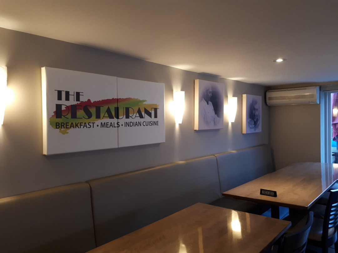 Leelas Villa Inn主图