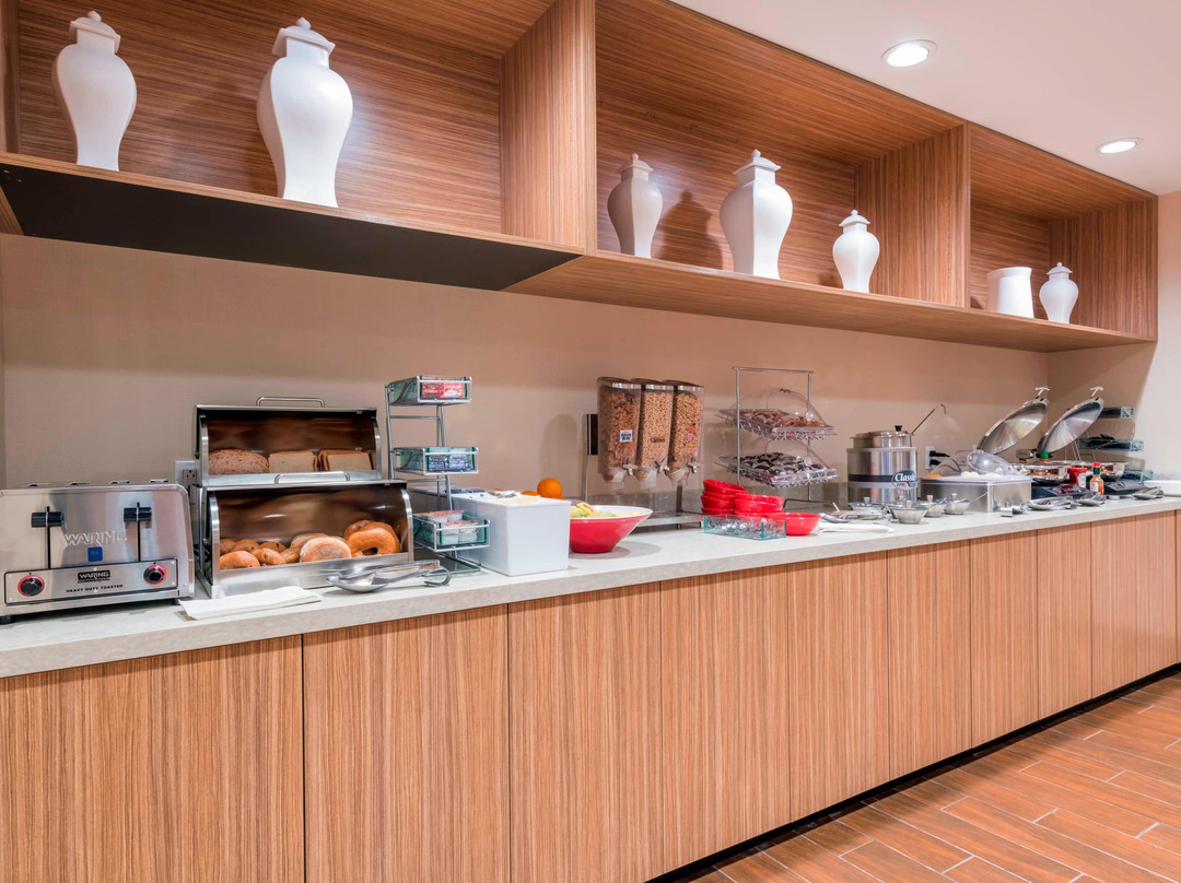 Towneplace Suites Hays主图