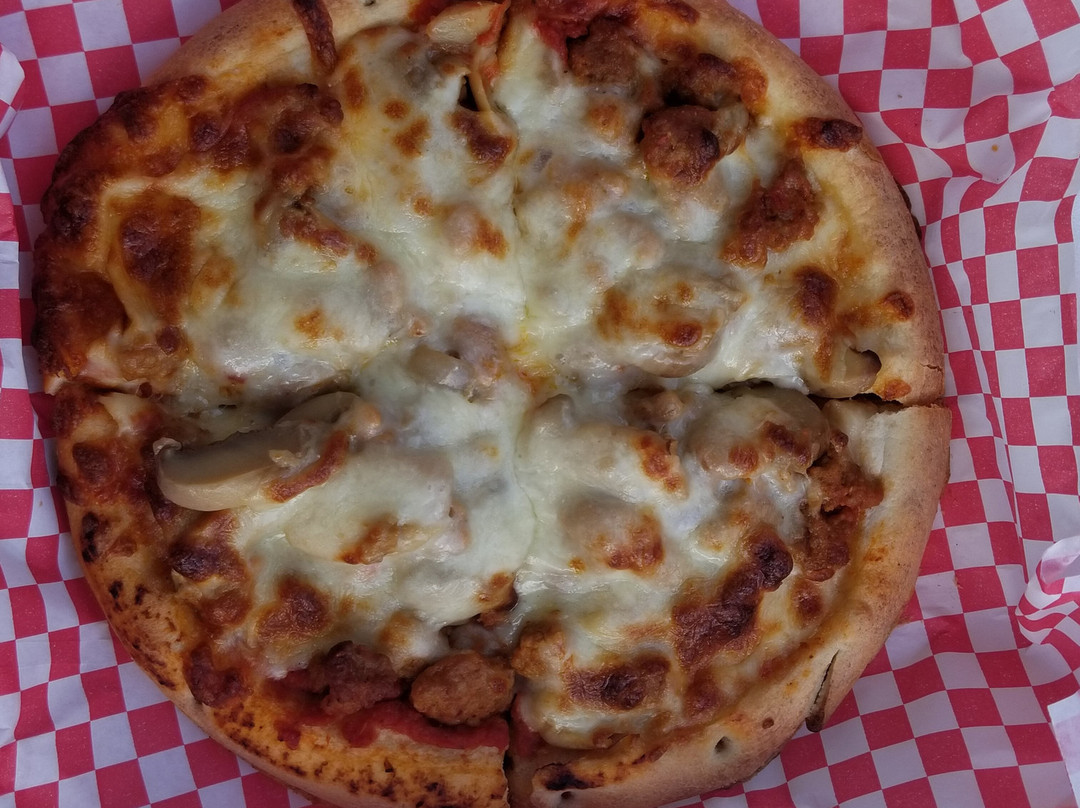 Lakeside Resort Restaurant & General Store主图