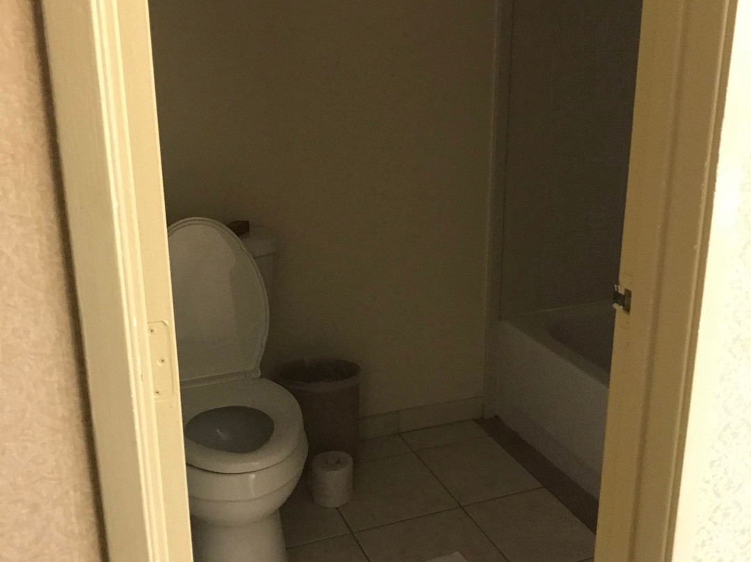 拉古娜山洛奇酒店主图