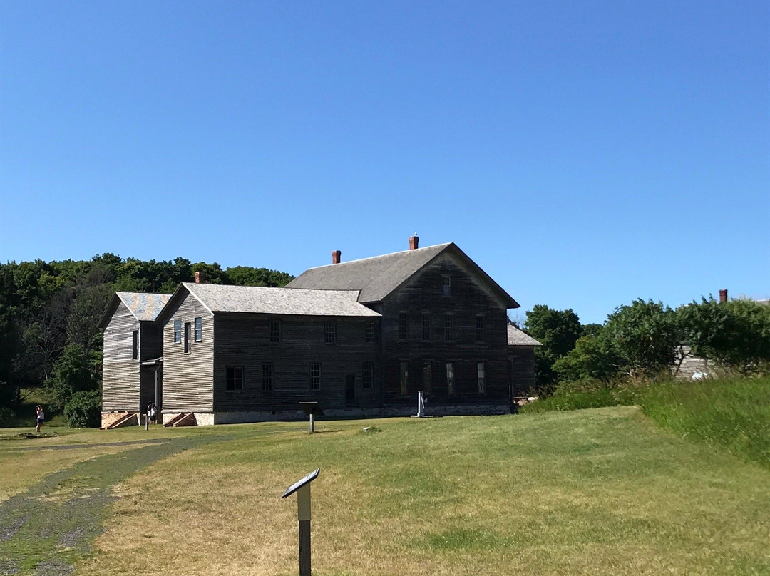 Historical Village Fayette Park-Garden必去景点