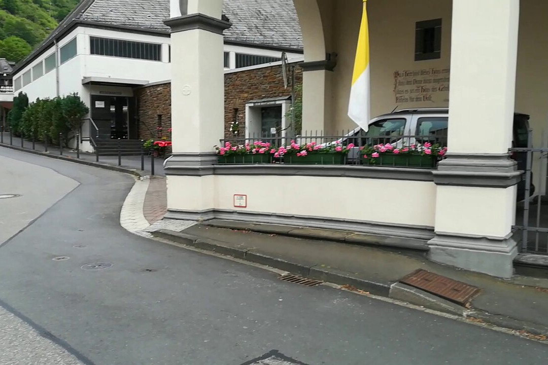 Franziskaner und Wallfahrtskloster景点图片