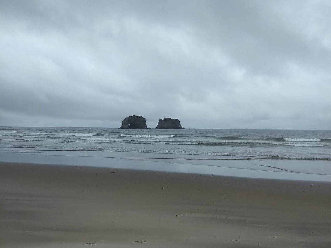 Twin Rocks Motel主图