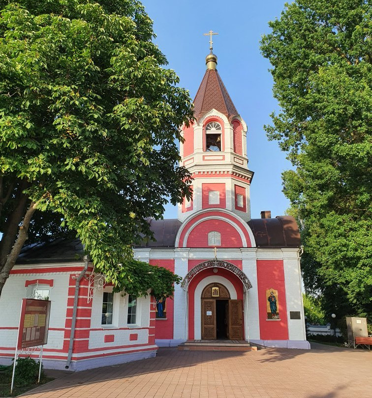 Holy Cross Church景点图片