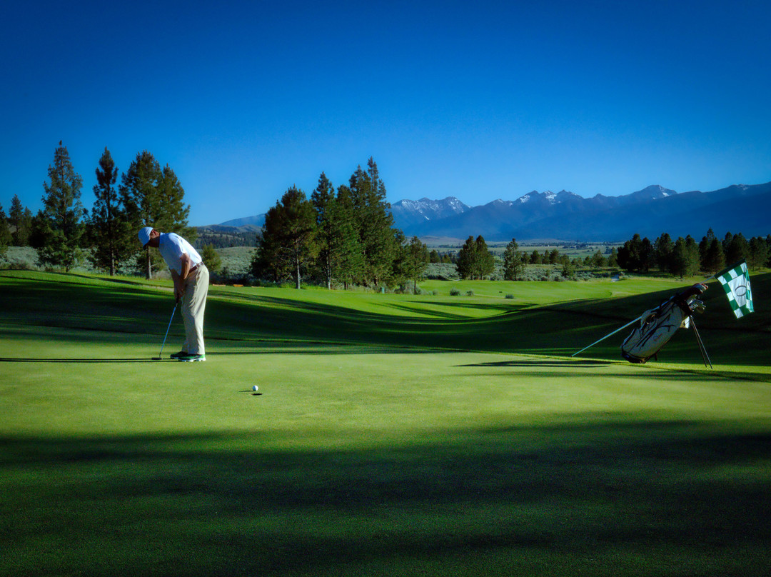 Stock Farm Golf Course景点图片