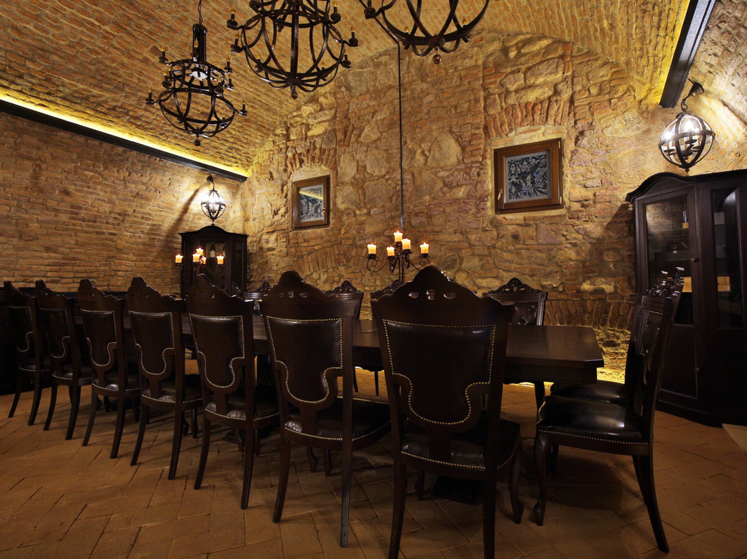 Vinoteca HUGO景点图片