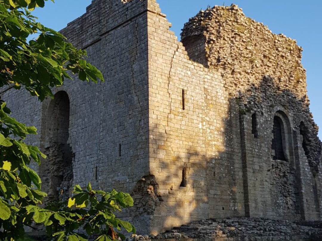 Bowes Castle景点图片