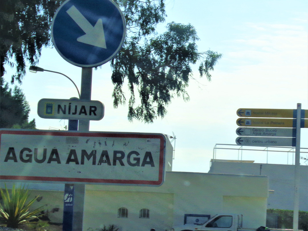 Playa De Agua Amarga景点图片