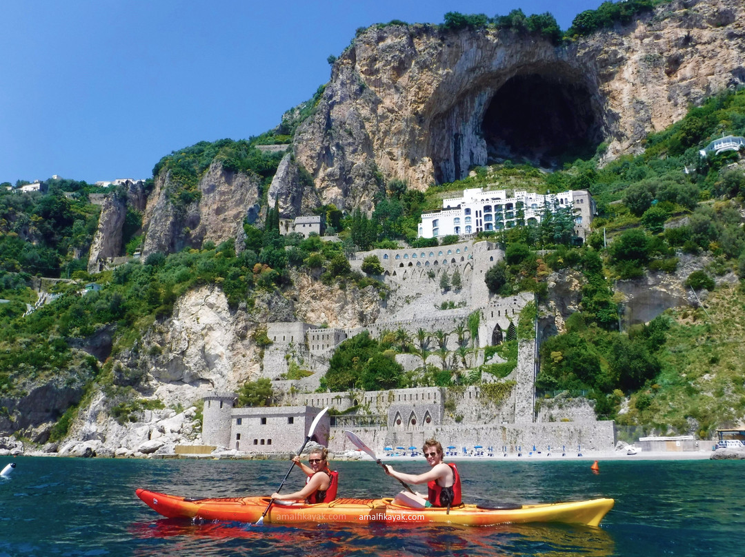 Amalfi Coast Sea Kayak Tours-阿马尔菲必去景点