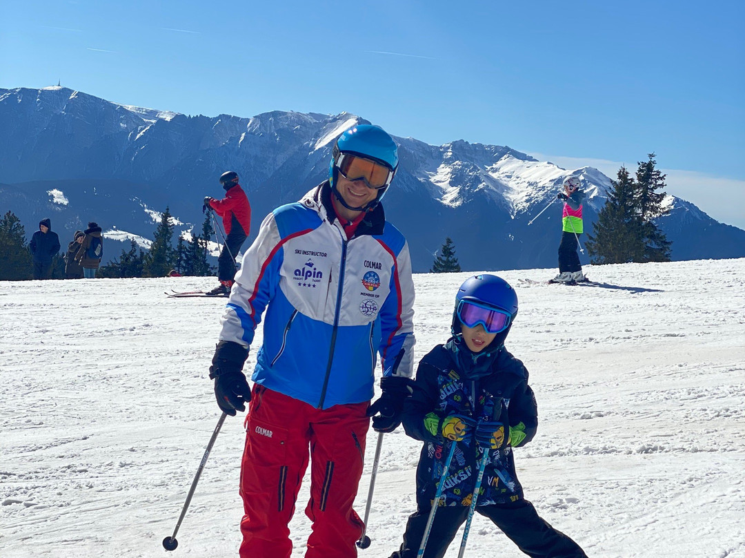 Alpin Ski Academy景点图片