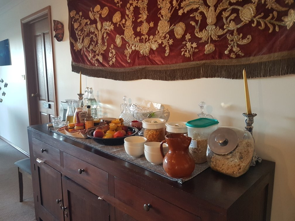 海滩竖琴手酒店主图