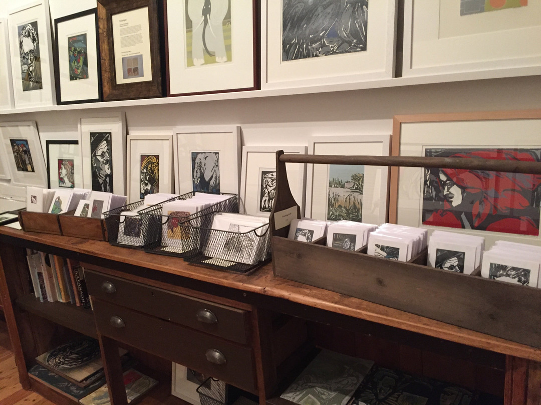 Sheelyn Browne Print Gallery-韦斯特波特必去景点