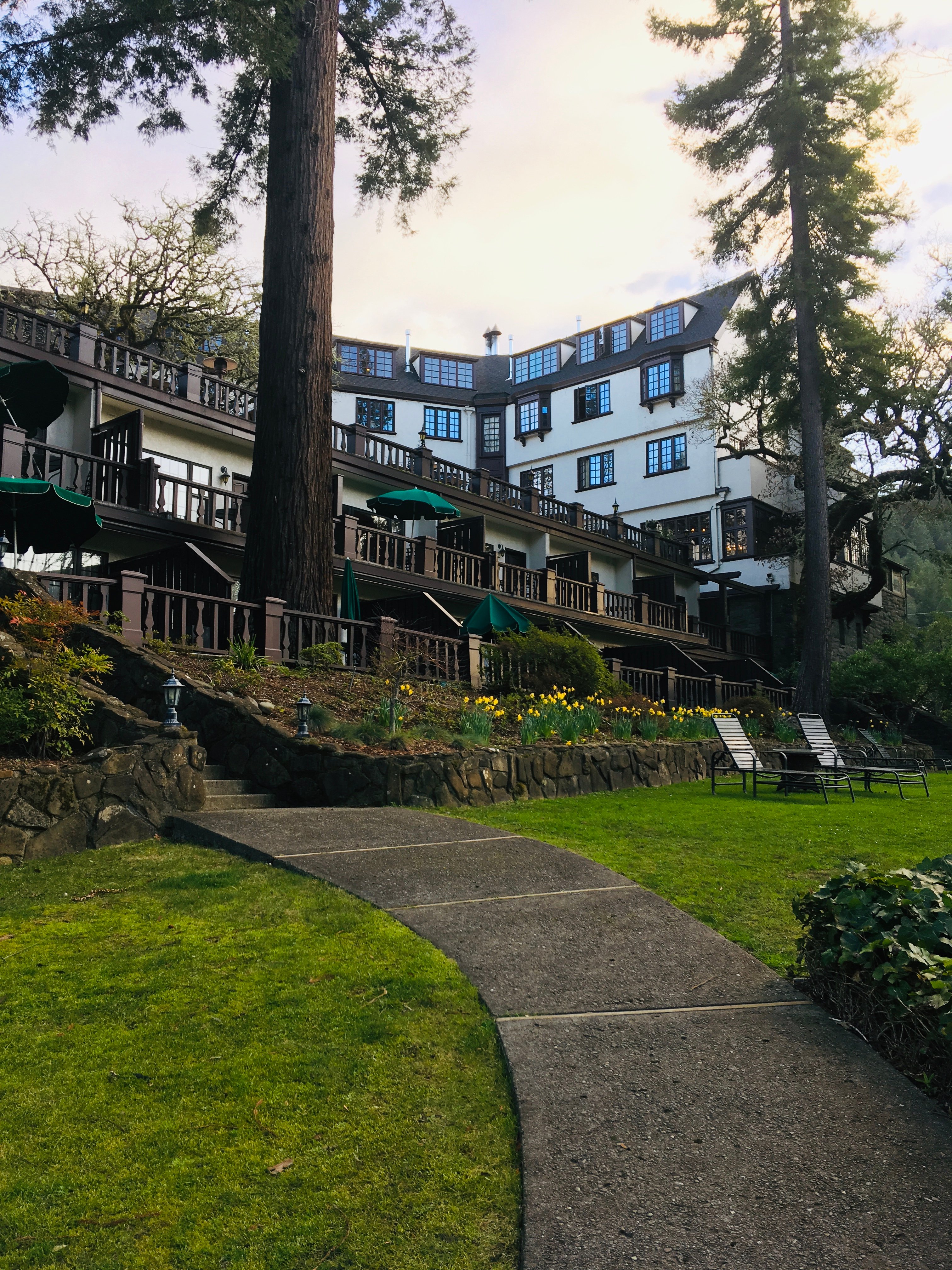 Benbow Historic Inn-portrait