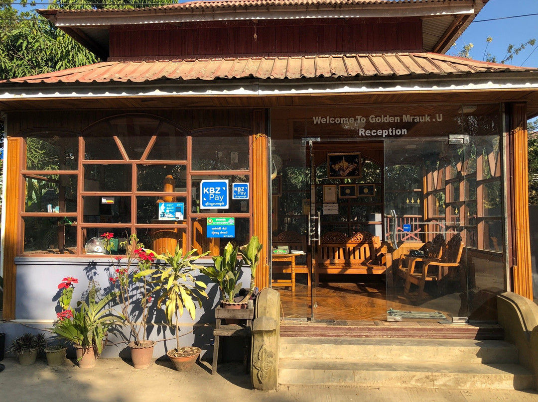 Golden Mrauk U Guest House主图