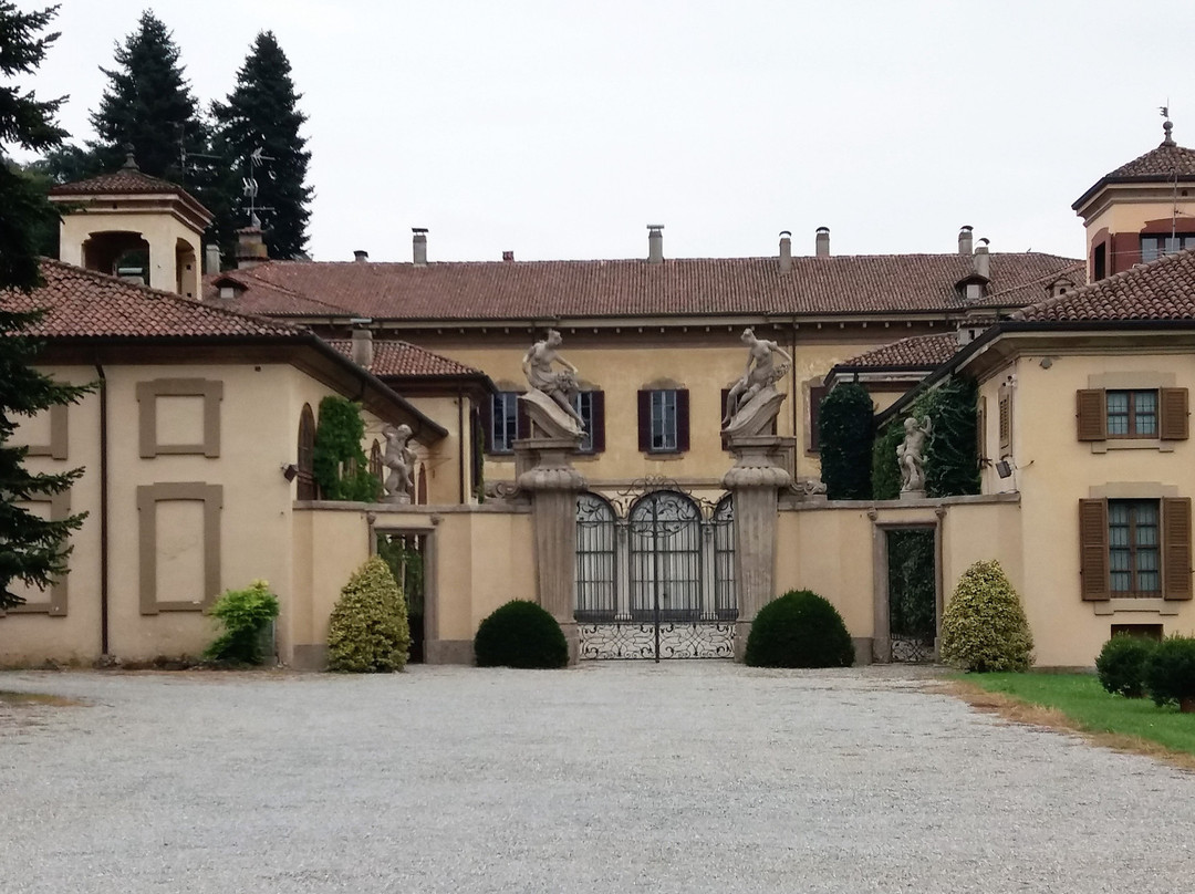 Villa Taverna-Triuggio必去景点