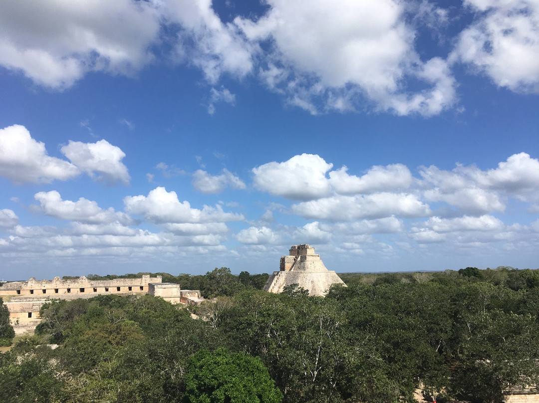 Uxmal and Kabah Tour - Best Day Travel (Day Tour)景点图片